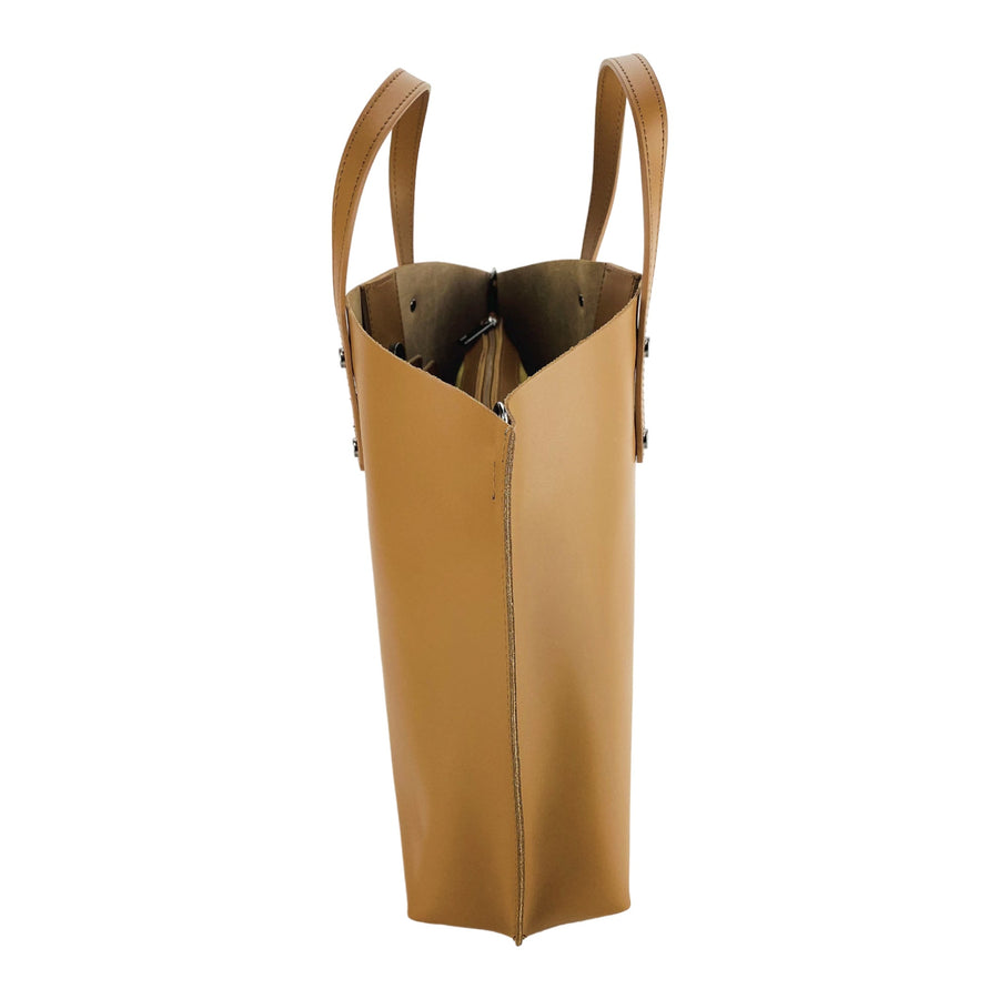 RB1024S  | Borsa Donna a Mano in Vera Pelle Made in Italy con tracolla removibile. Sacca grande interna estraibile. Accessori Canna di Fucile Lucido - Colore Cognac - Dimensioni: cm 48x31x11