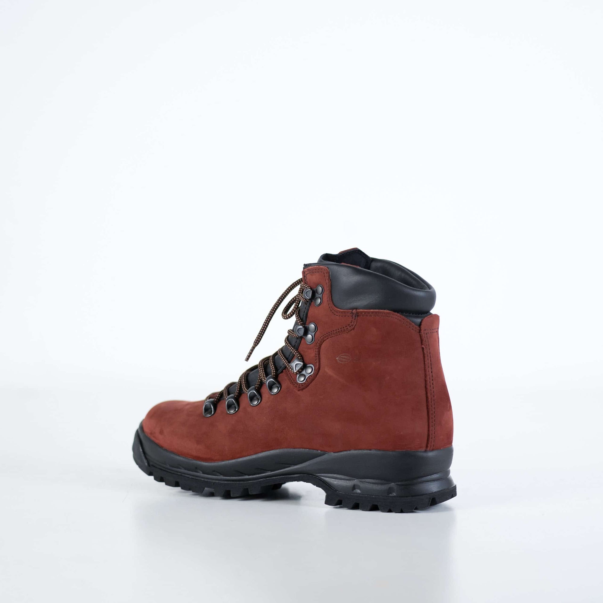 Waterproof Hiking Boots in Rosso Aragosta