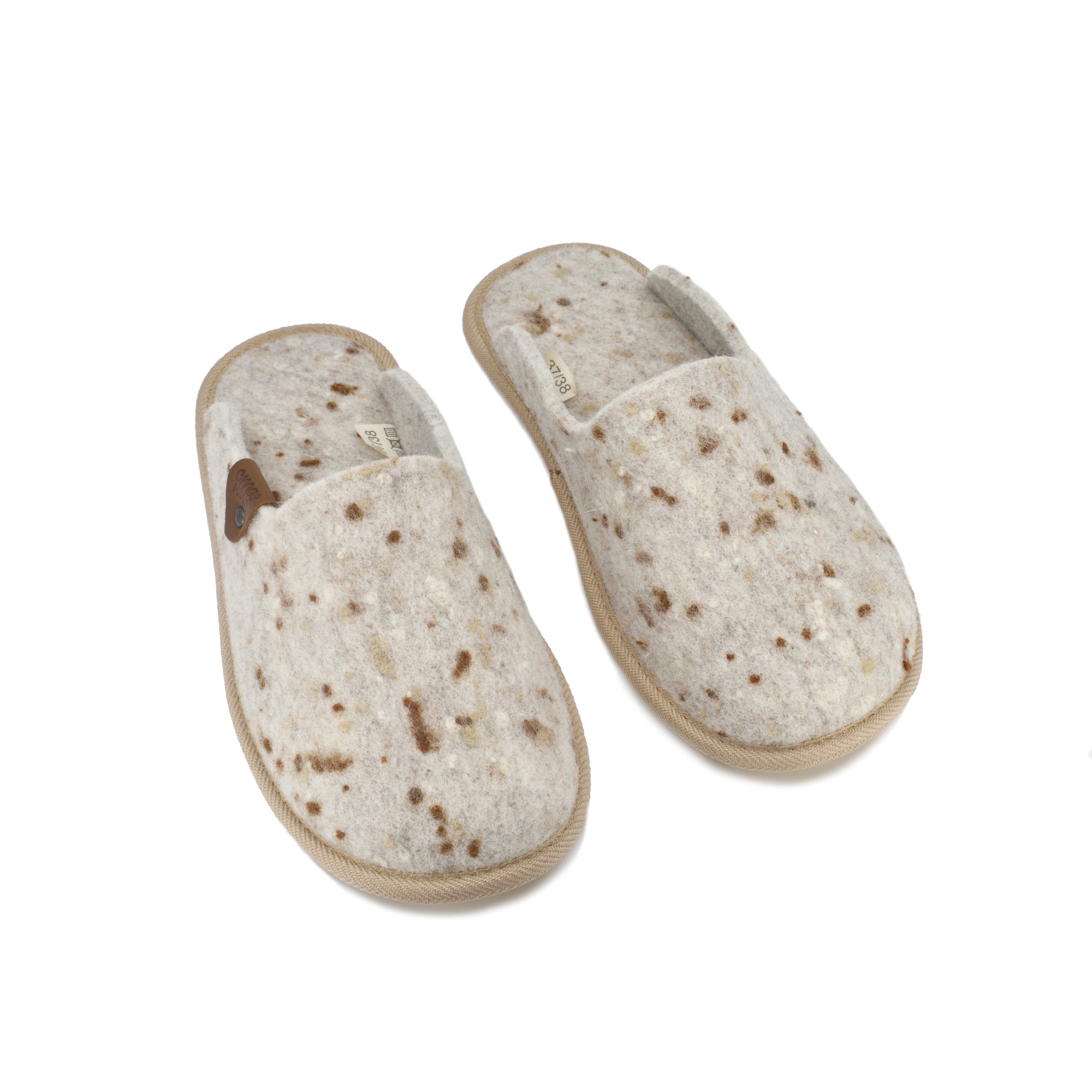 Natural Felt Slippers Beige with Dots