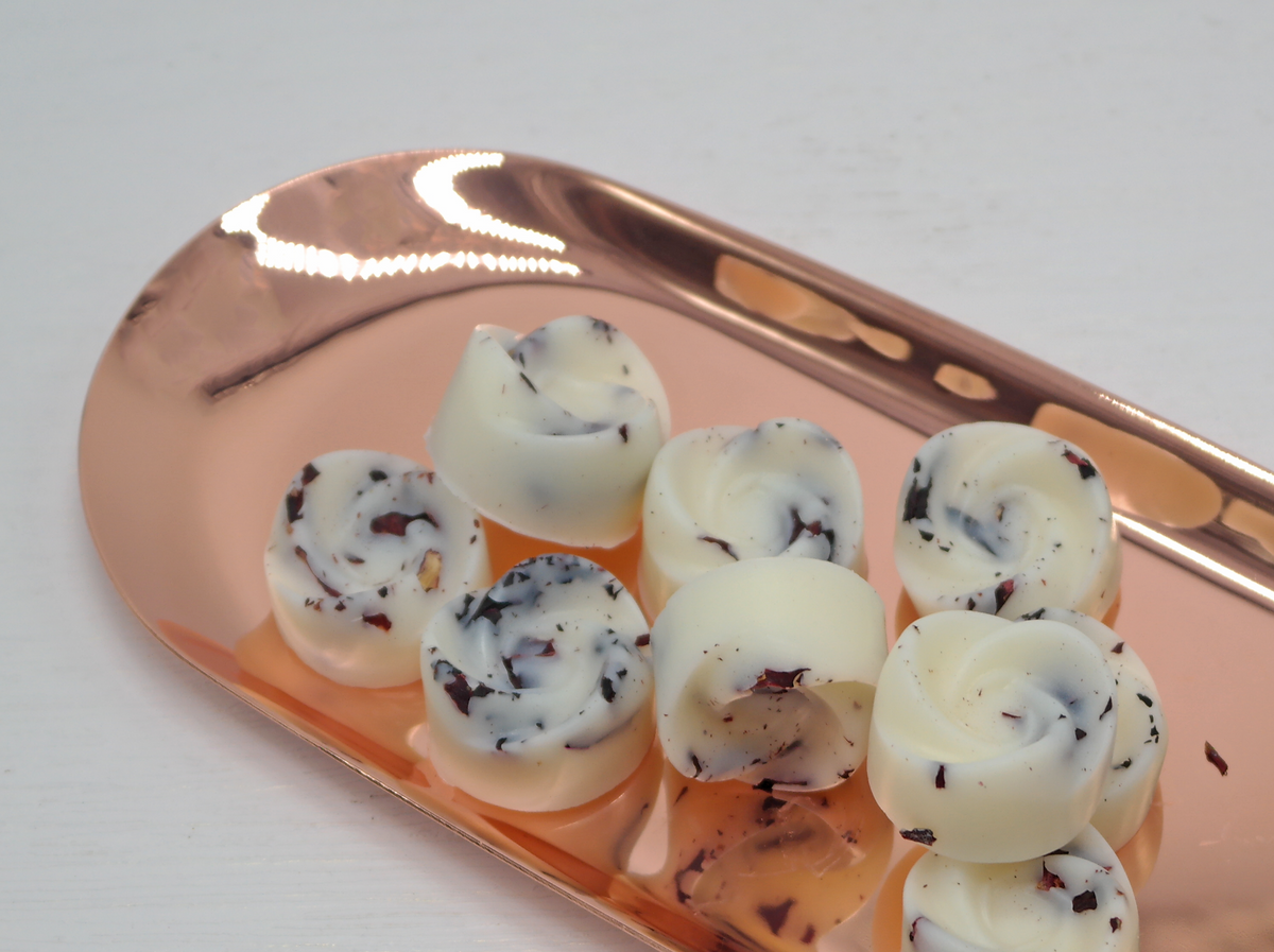 Elderflower &amp; Coconut Sugar - Simple Scents Ambience Rose Style Wax Melts