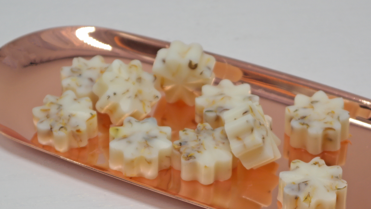Tabac Vanille - Simple Scents Ambience Mini Floret Style Wax Melts