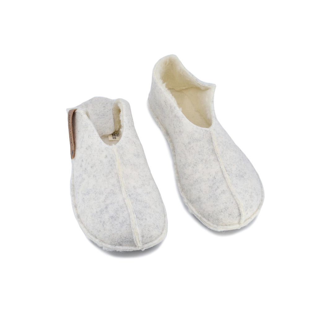 Unisex Slippers with Natural Lambswool in White