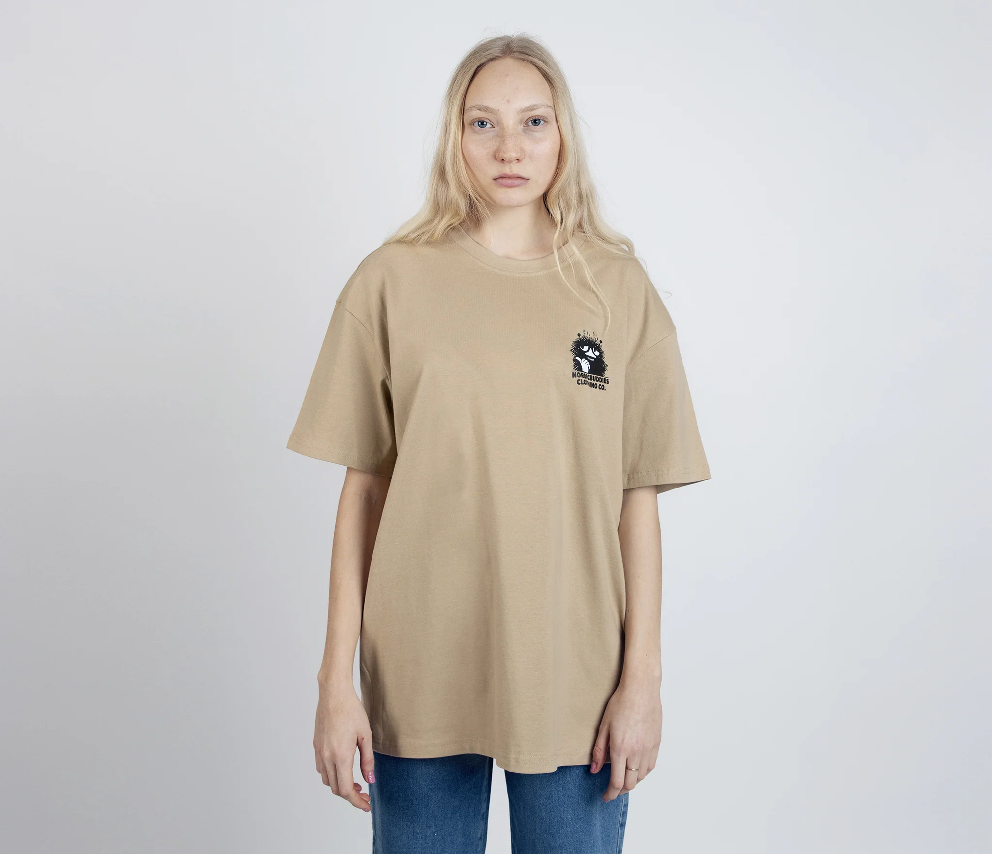 Stinky Plotting Cotton T Shirt in Beige