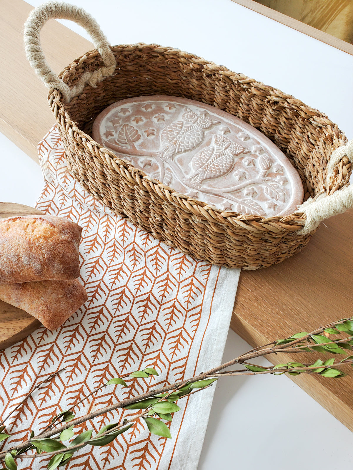 Bread Warmer &amp; Basket Gift Set with Tea Towel - Owl Oval
