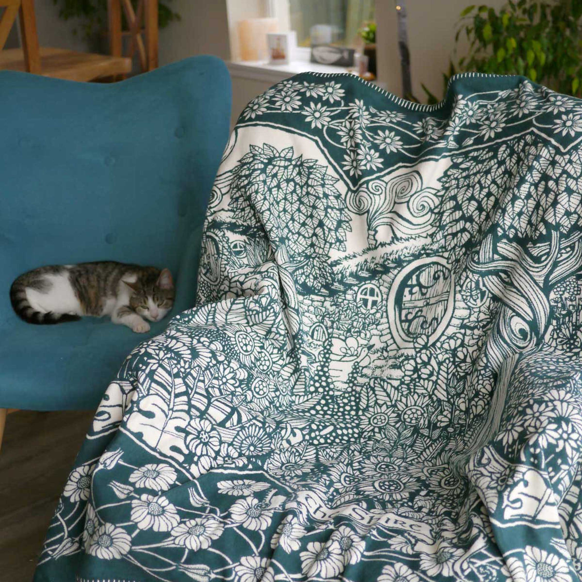 SHIRE™ Longbottom Yoga Blanket/Throw