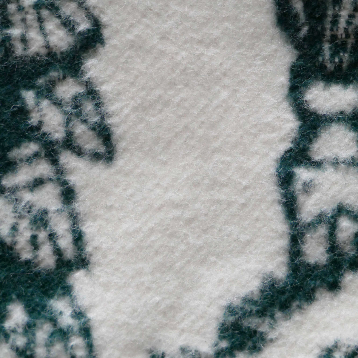 SHIRE™ Longbottom Yoga Blanket/Throw
