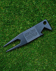 Divot tool