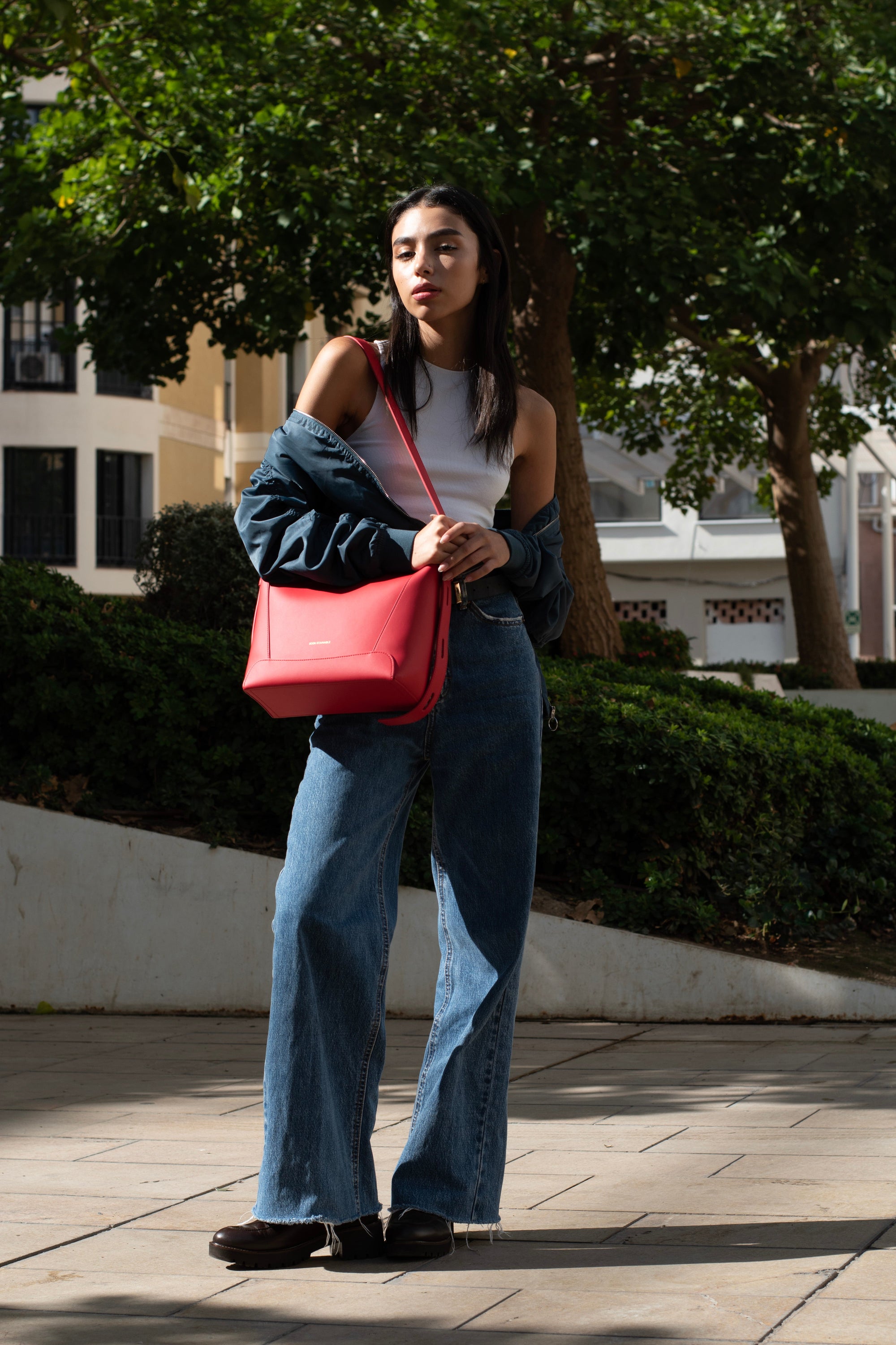 Oli - Apple Leather Midi Shoulder Cross-body Bag Red