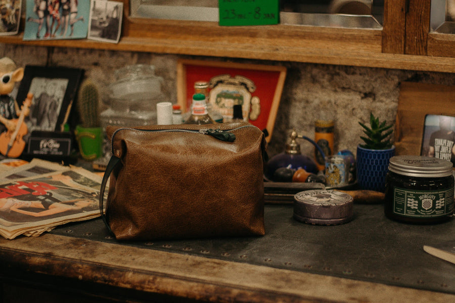 Travel Mate Leather Accessory Bag with Sustainable Design