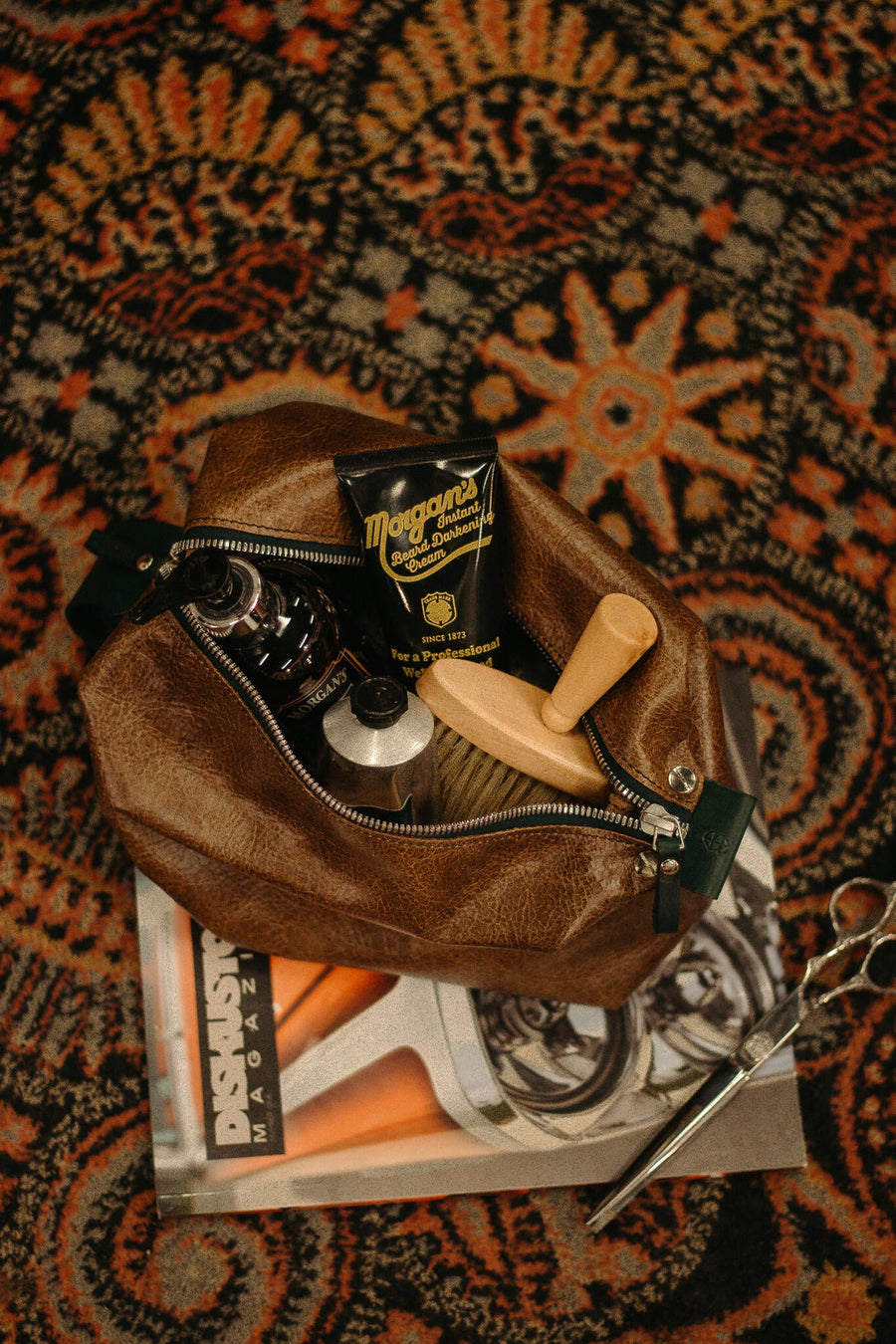 Travel Mate Leather Accessory Bag with Sustainable Design