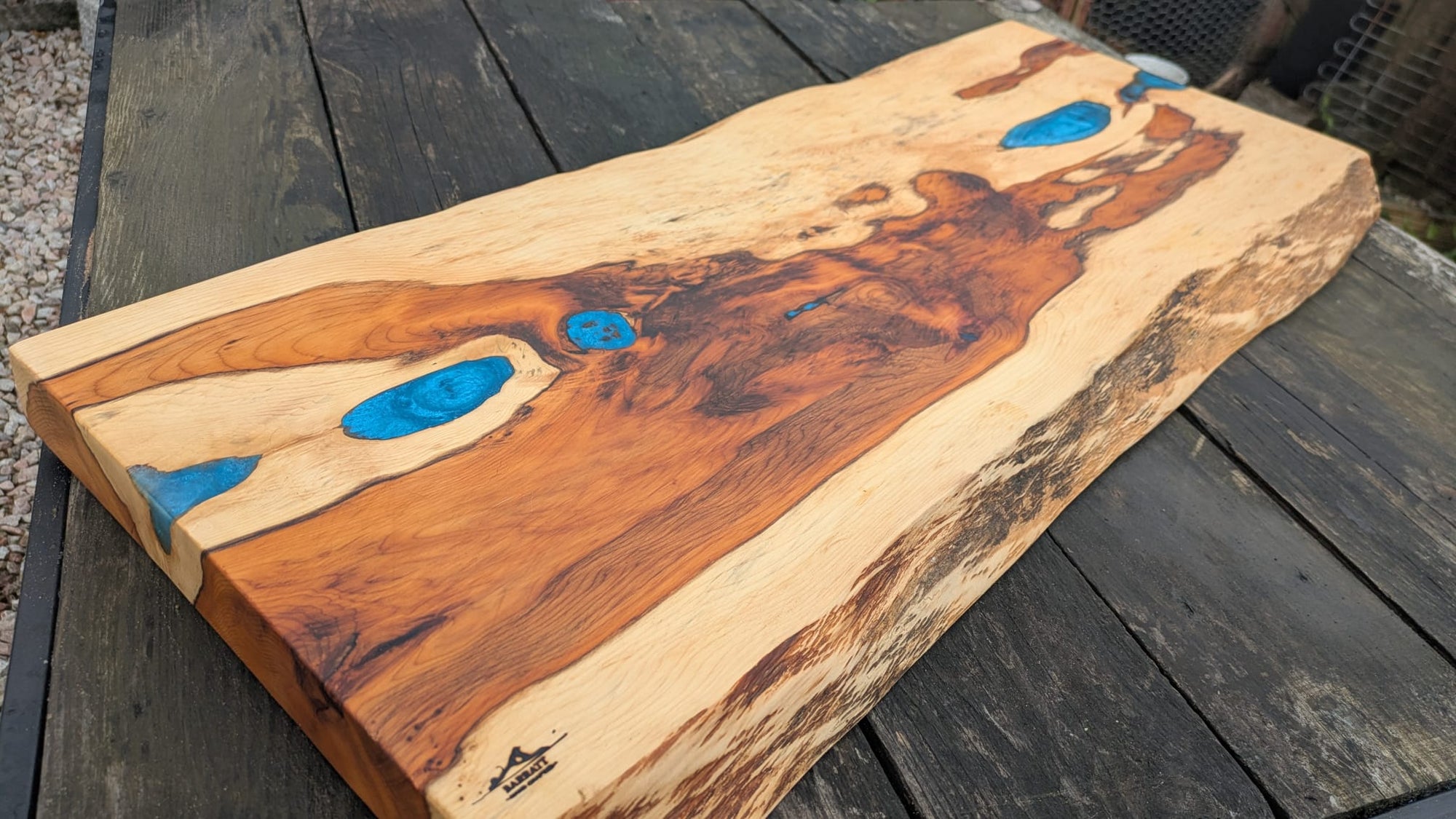 Yew food presentation board