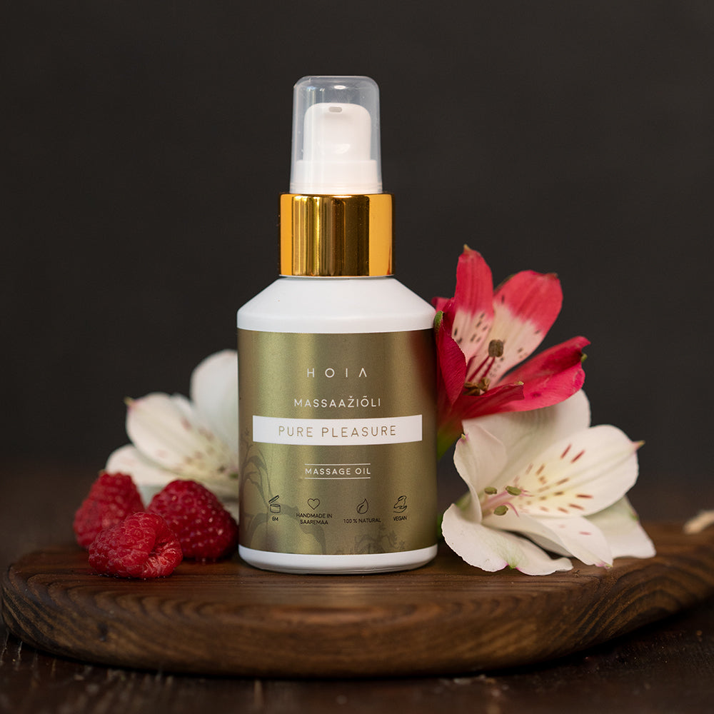Sensual Aromatherapy Massage Oil with Magnolia & Pink Pepper by HOIA at www.brixbailey.com