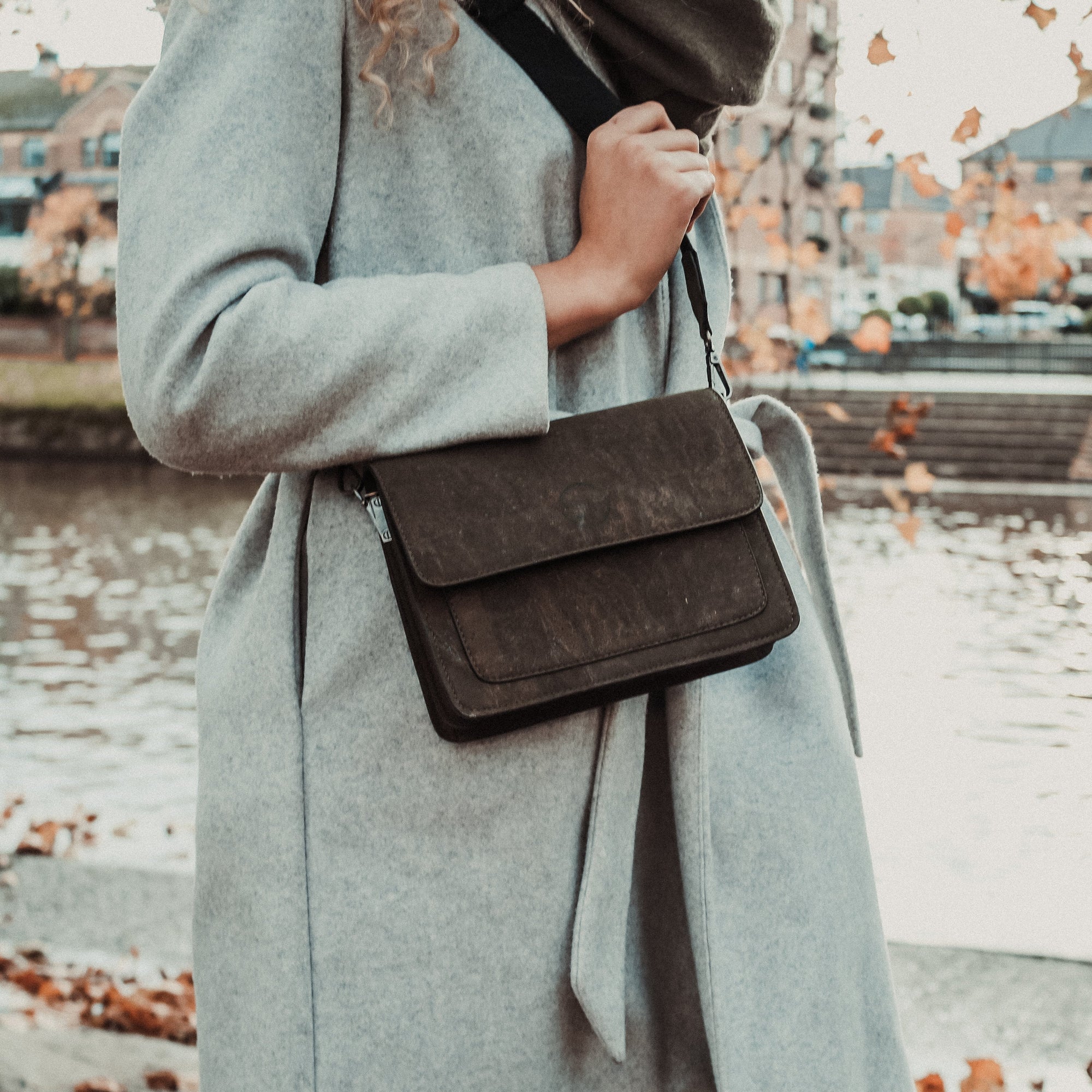 Lamego Cross Body - BROWN