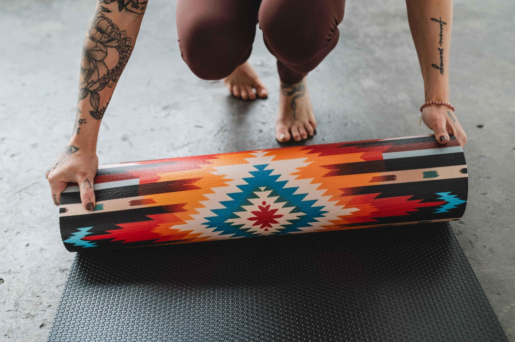 Fox Trail Yoga Mat – 6 mm Extra Thick, Double-Sided Non-Slip, Eco-Friendly PER with Multi-Color Striped Design | Yune Yoga-3