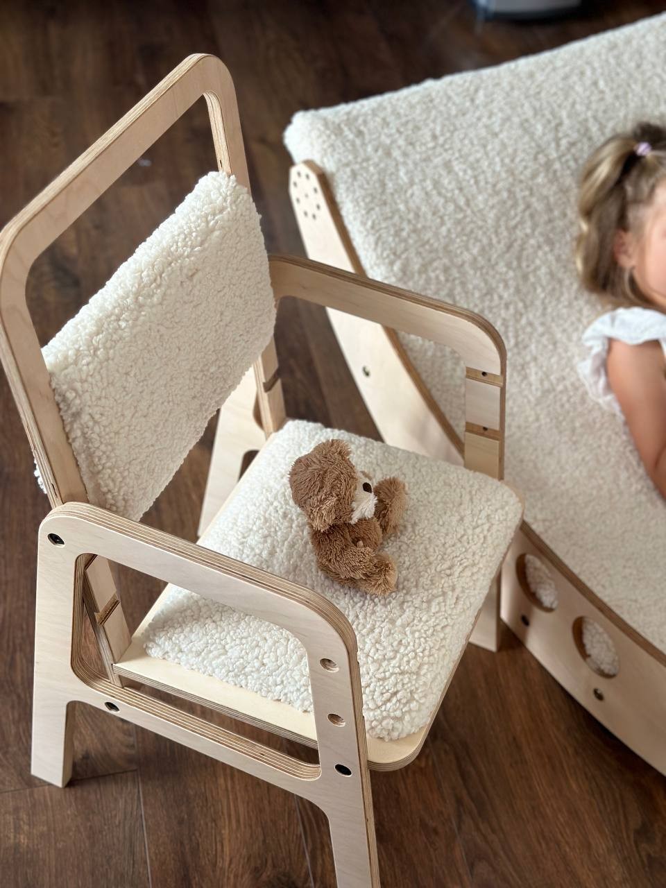 Adjustable Children Chair in Vanilla Lamb Finish