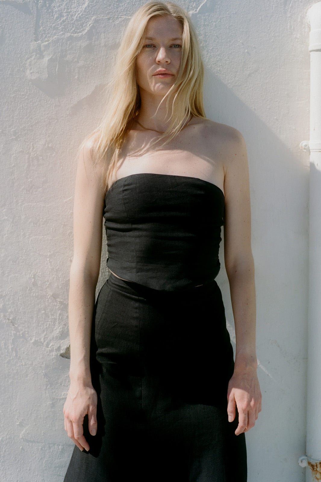 The Pippa Cropped Bandeau Bustier Top in black