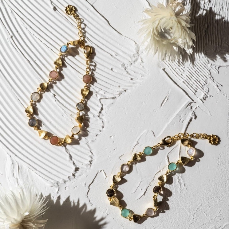 Gold Sara Mixed Gemstone Bracelet: Peach Moonstone, Labradorite &amp; Moonstone