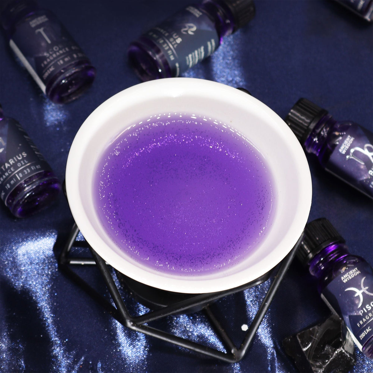 Pisces Zodiac Gift Set — Crystal Candle, Gemstone Bracelet, Bath Fizzers &amp; Fragrance Oil