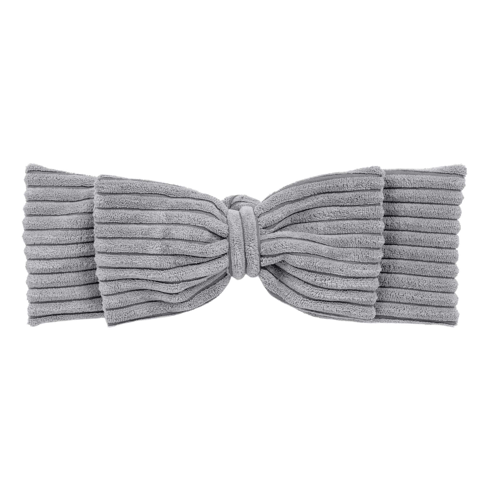 Cozy Baby Nest with Soft Grey Braided Bumper