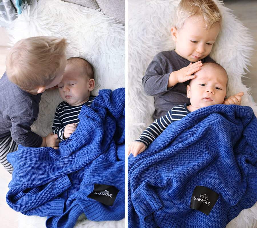 Bamboo baby blanket - Navy blue - Classic knit