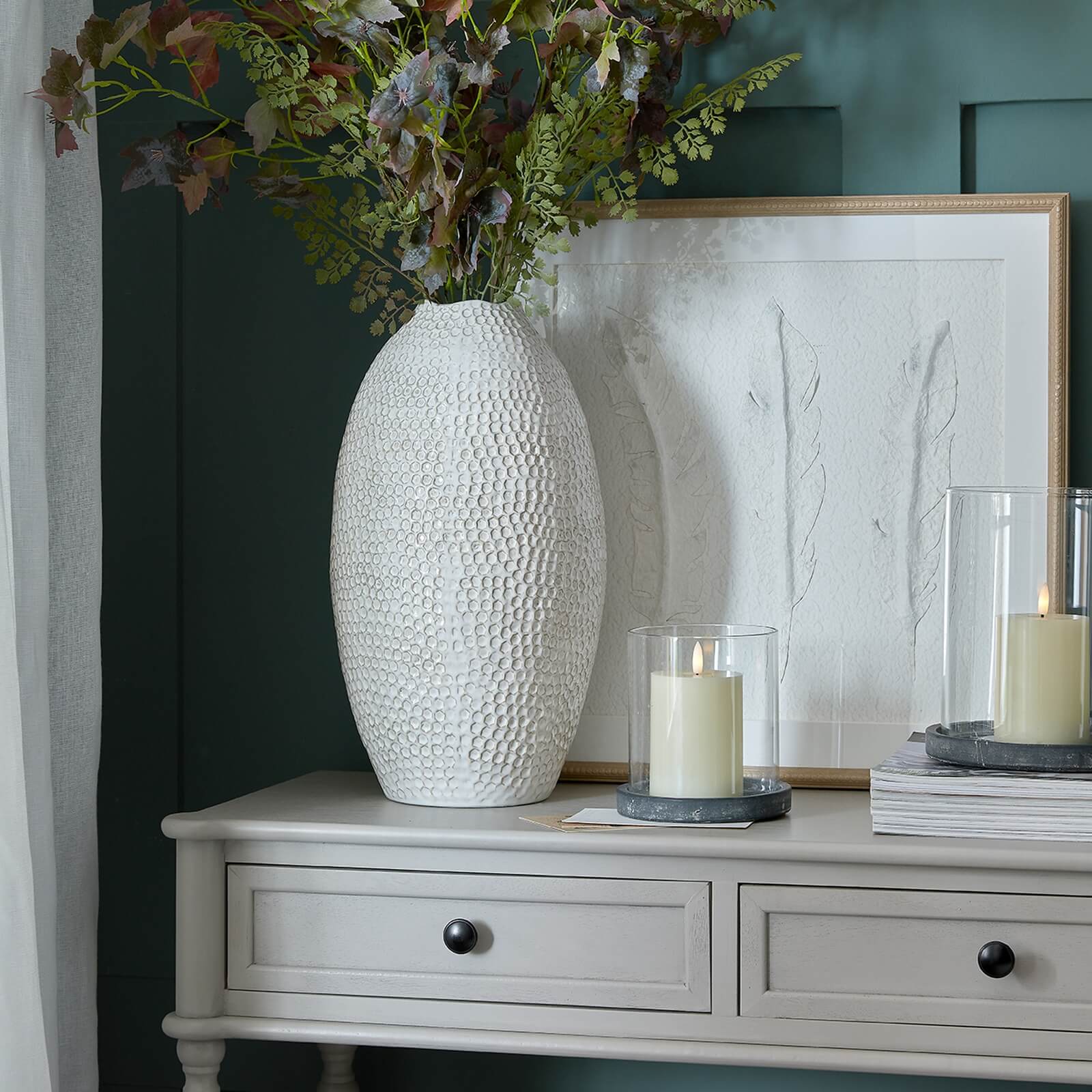 Olpe Ceramic Vase in White