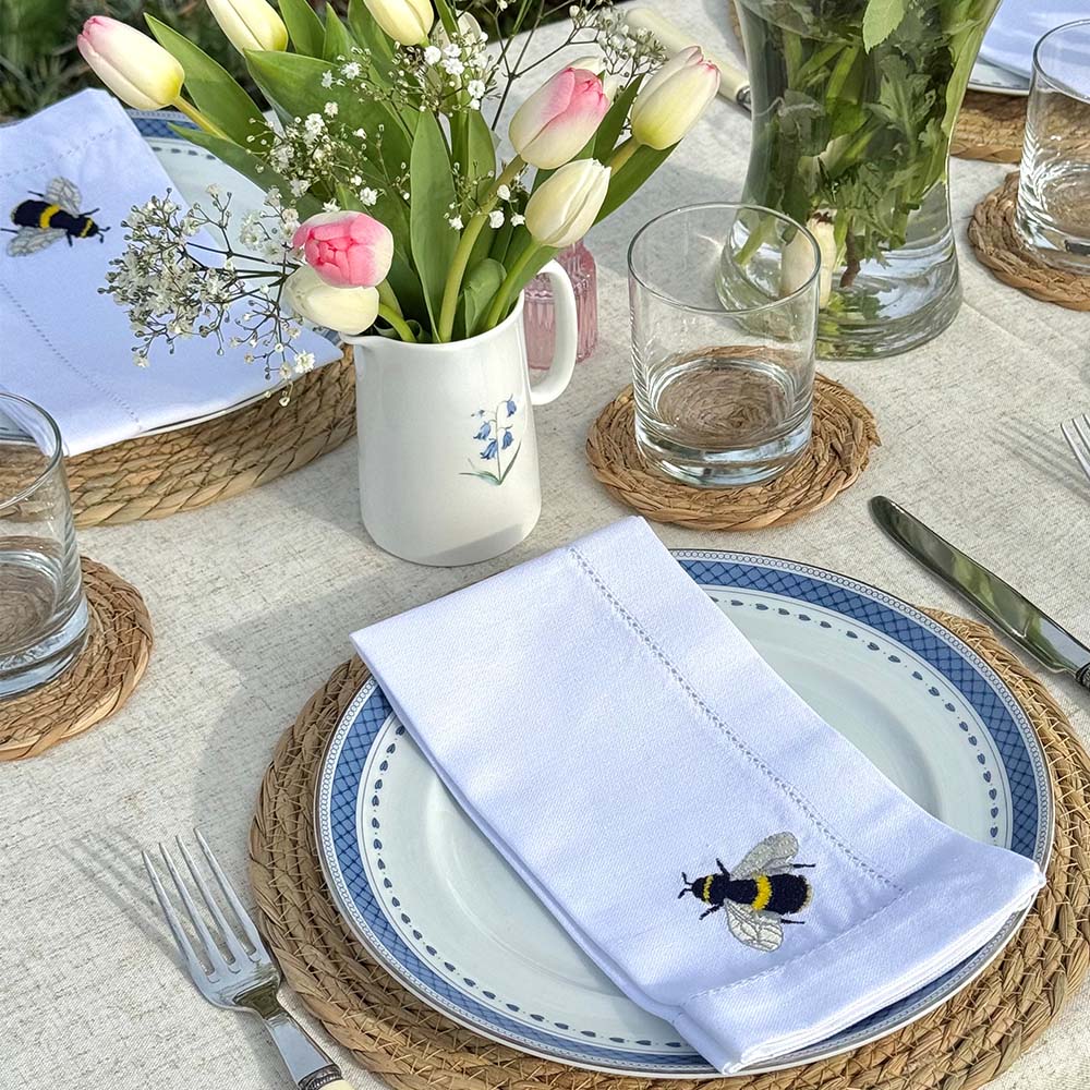 Embroidered Linen Napkins - Bees