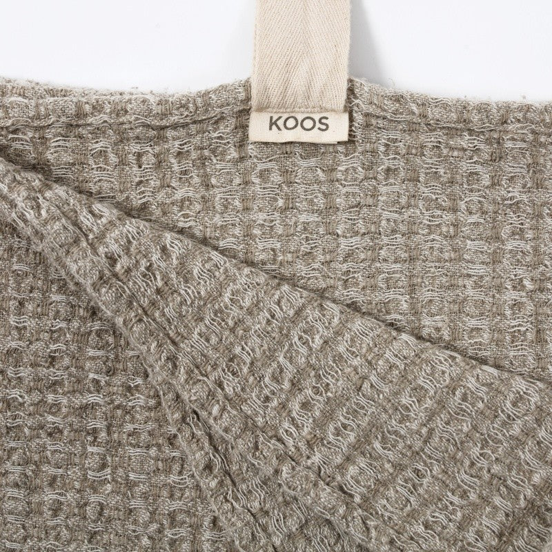 Big Linen Bath Towel in Textured Grey