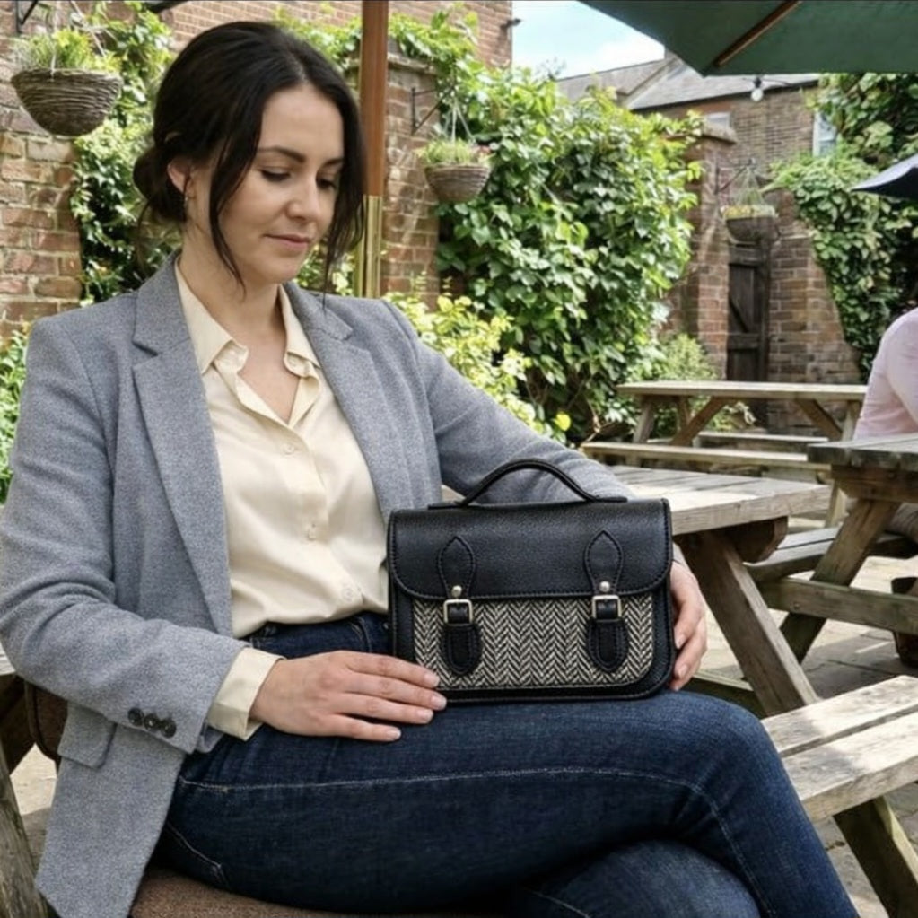 Midi Tannery &amp; Tweed Satchel - Black