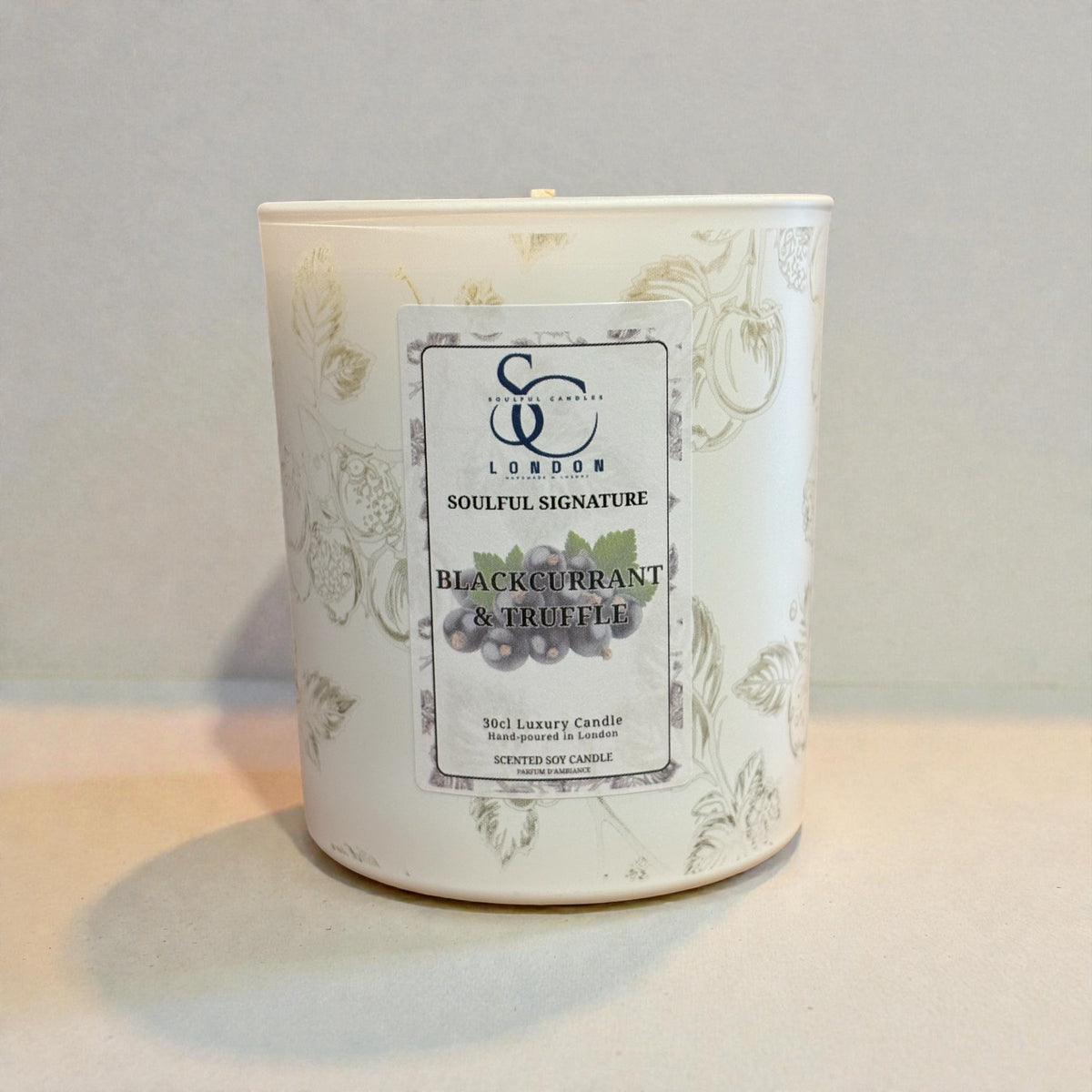 Blackcurrant &amp; Truffle – Luxury Soy Candle (30cl)