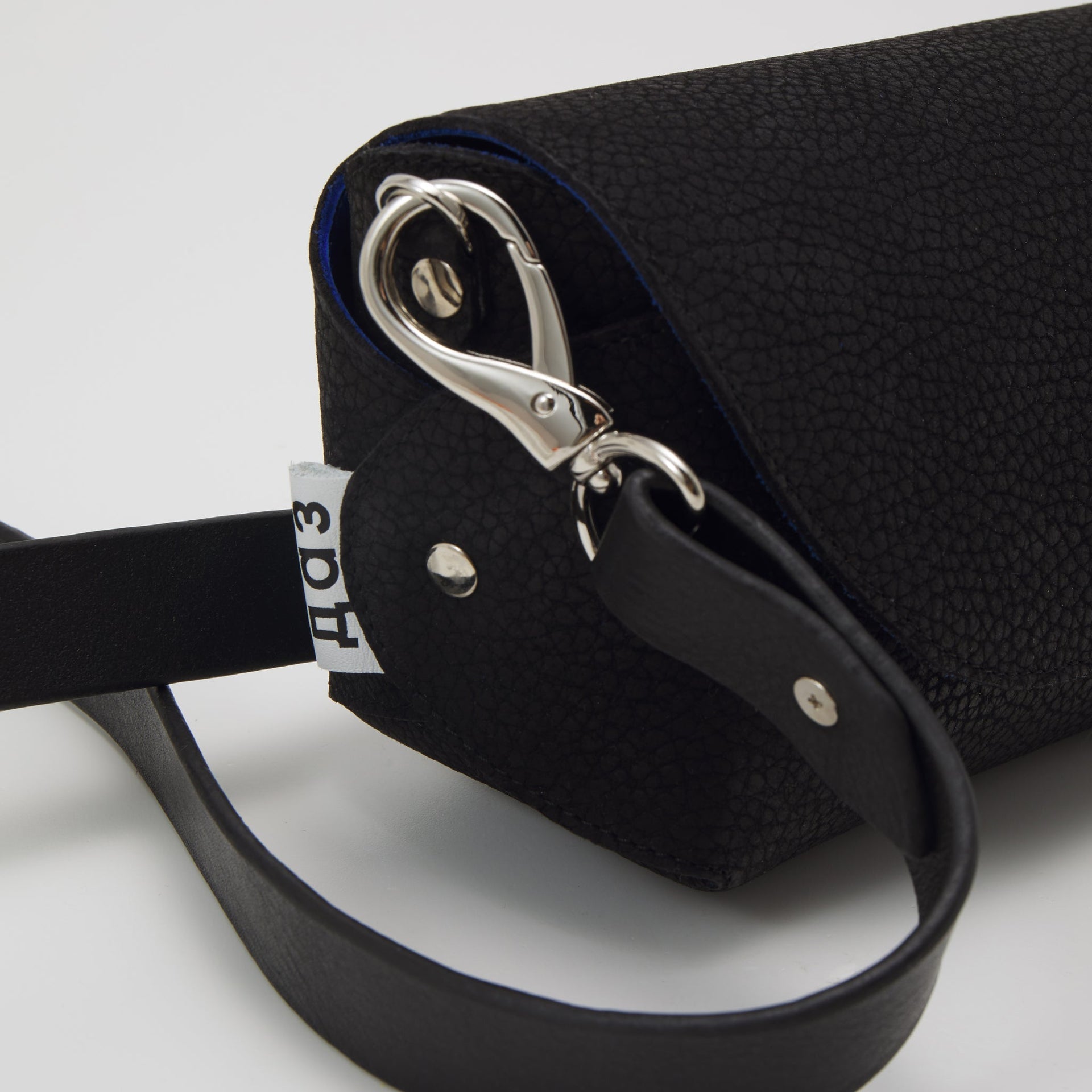 Italian Leather Crossbody Bag – Handmade &amp; Ethically Crafted by Daz Studio at www.brixbailey.com