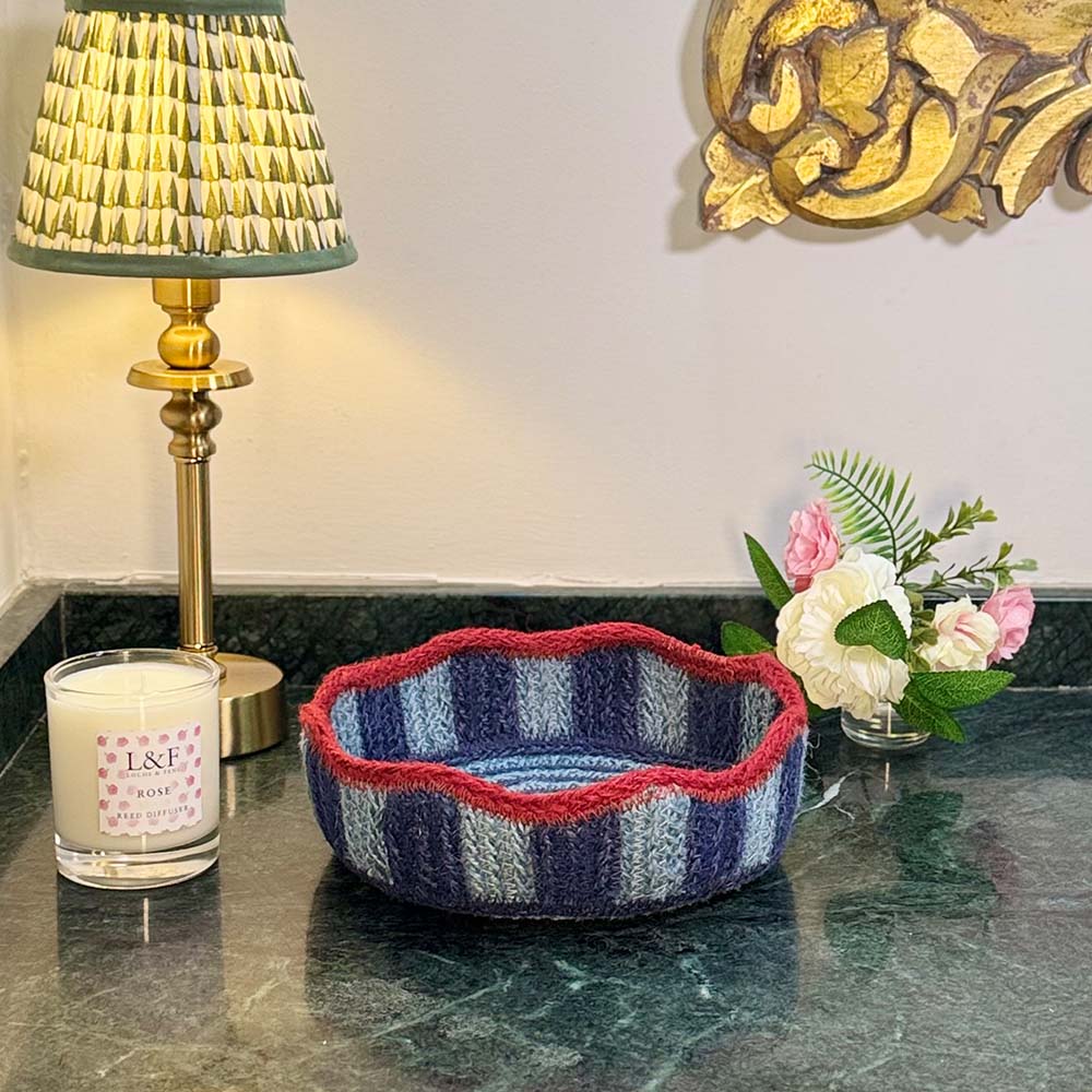 Stripy Scalloped Small Basket - Blueberry
