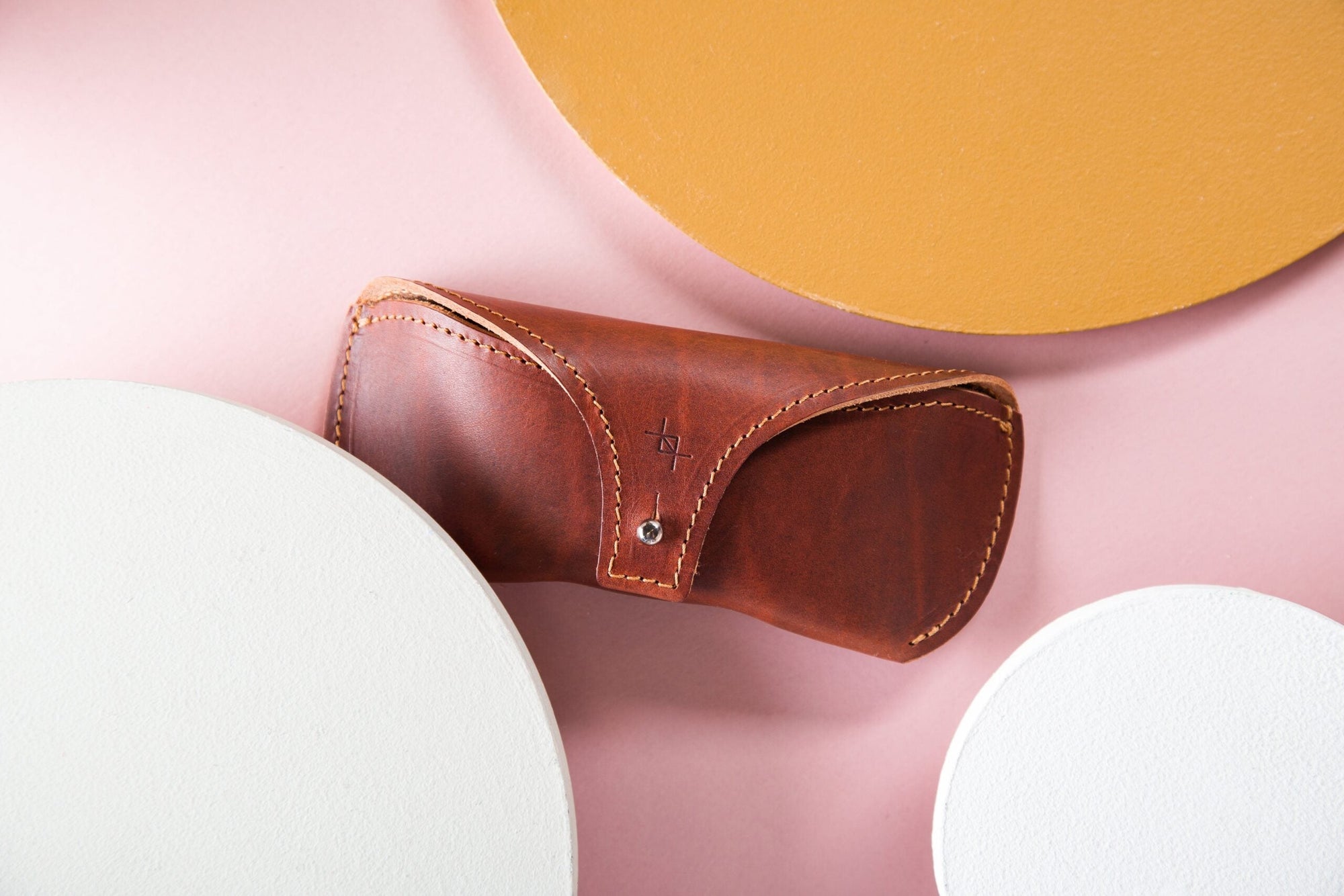Brillebox Leather Case – Handmade, Durable Eyewear Protection by Craftory at brixbailey.com
