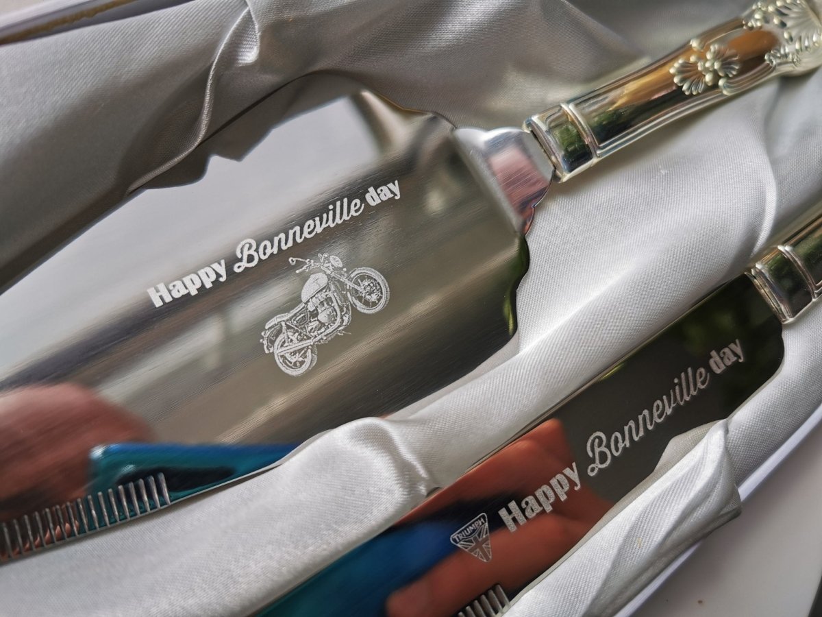 Personalised Wedding Cake Knife &amp; Server Set – Engraved Stainless Steel
