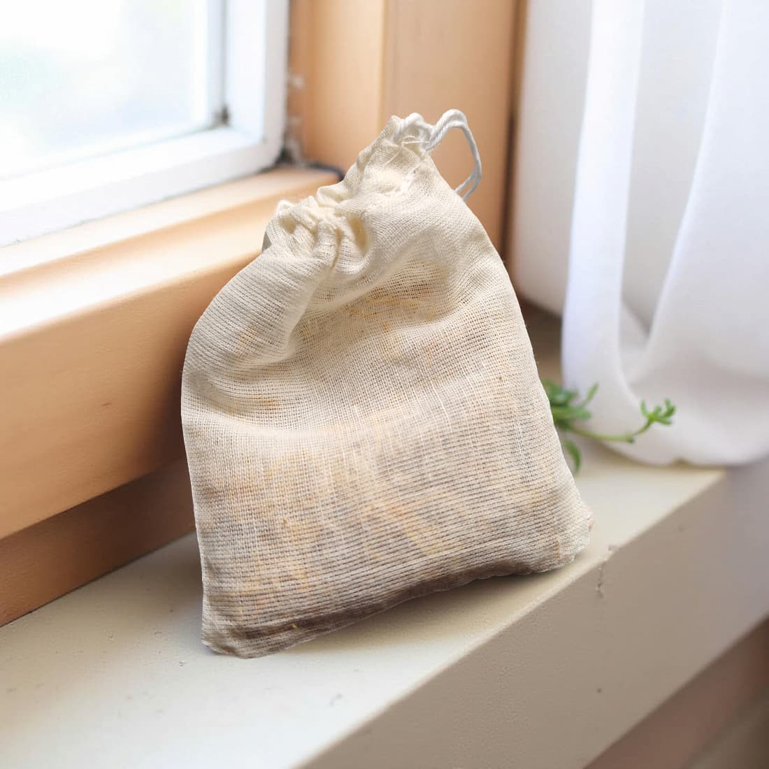 Calendula &amp; Mineral Salt Sachet
