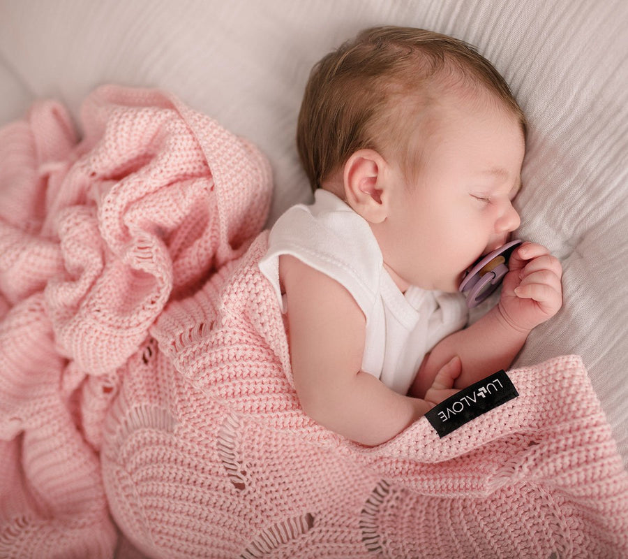 Rose Quartz Seashell Cellular Bamboo Baby Blanket - Hypoallergenic, Soft & Eco-Friendly 80x100 cm by Lullalove UK at brixbailey.com