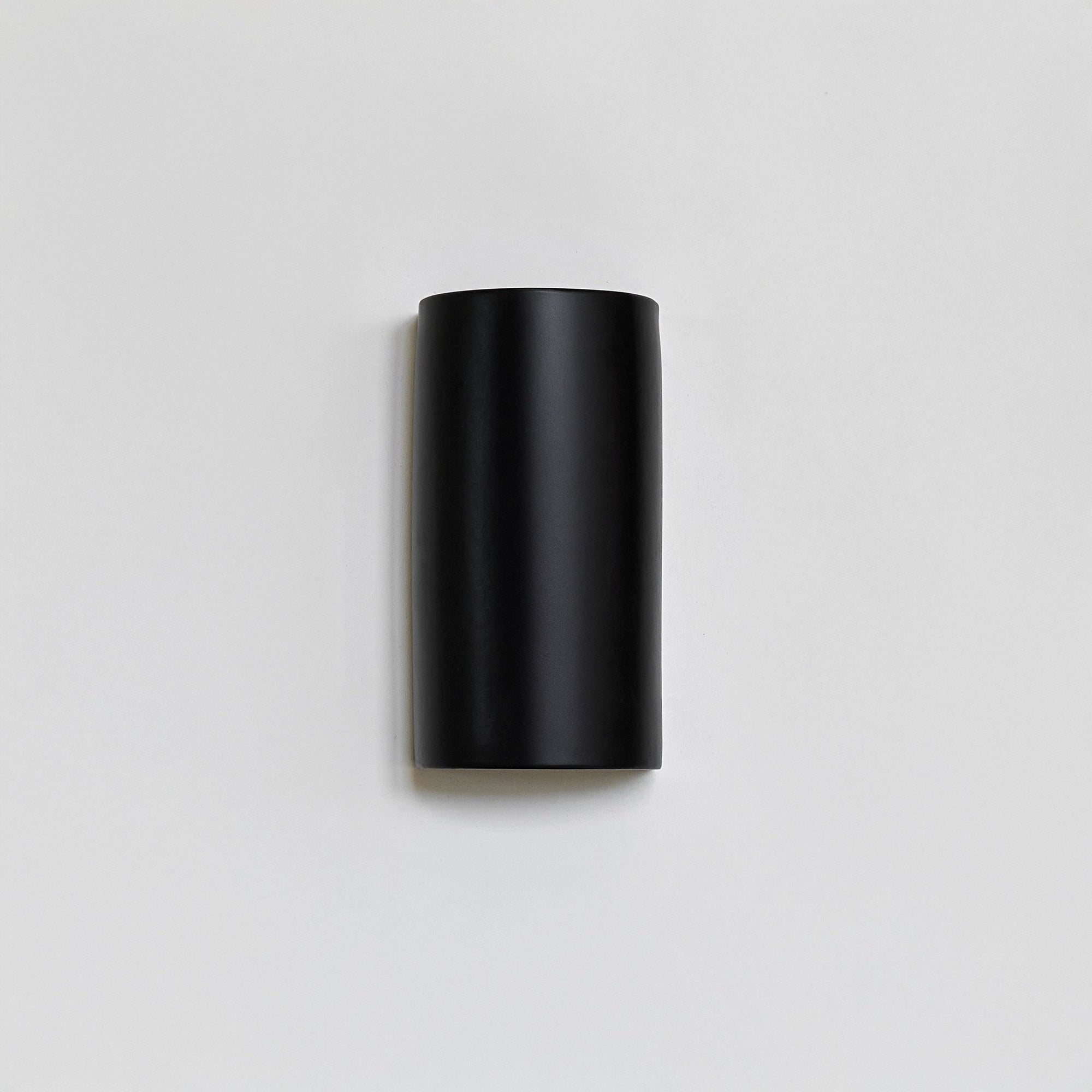 Curve Ceramic Wall Light Black Finish