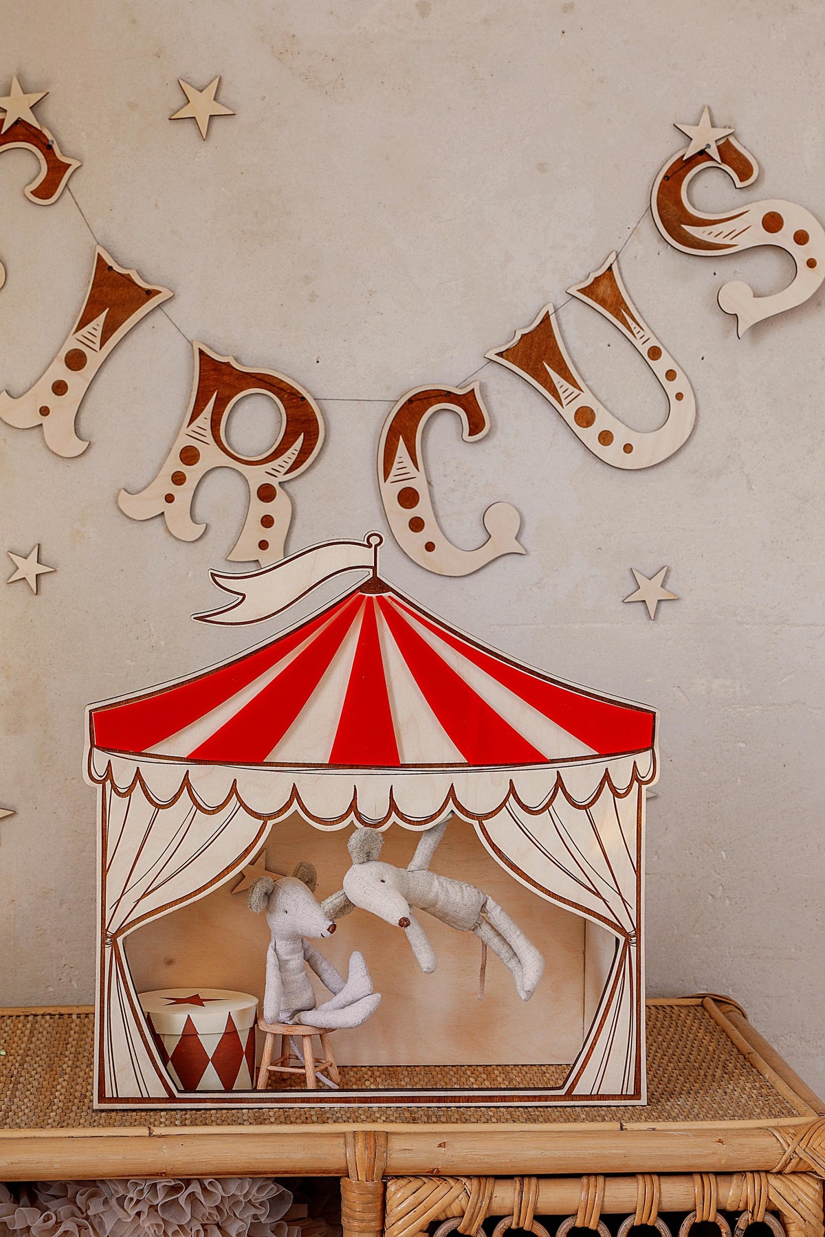 Circus Puppet Theater – Wooden Wall Decoration