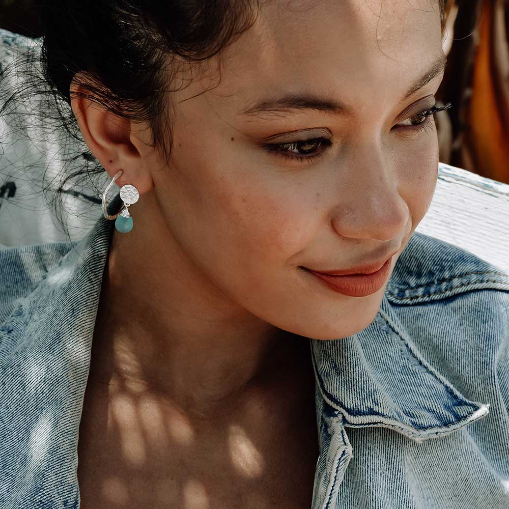 Drop Earrings in Silver Labradorite