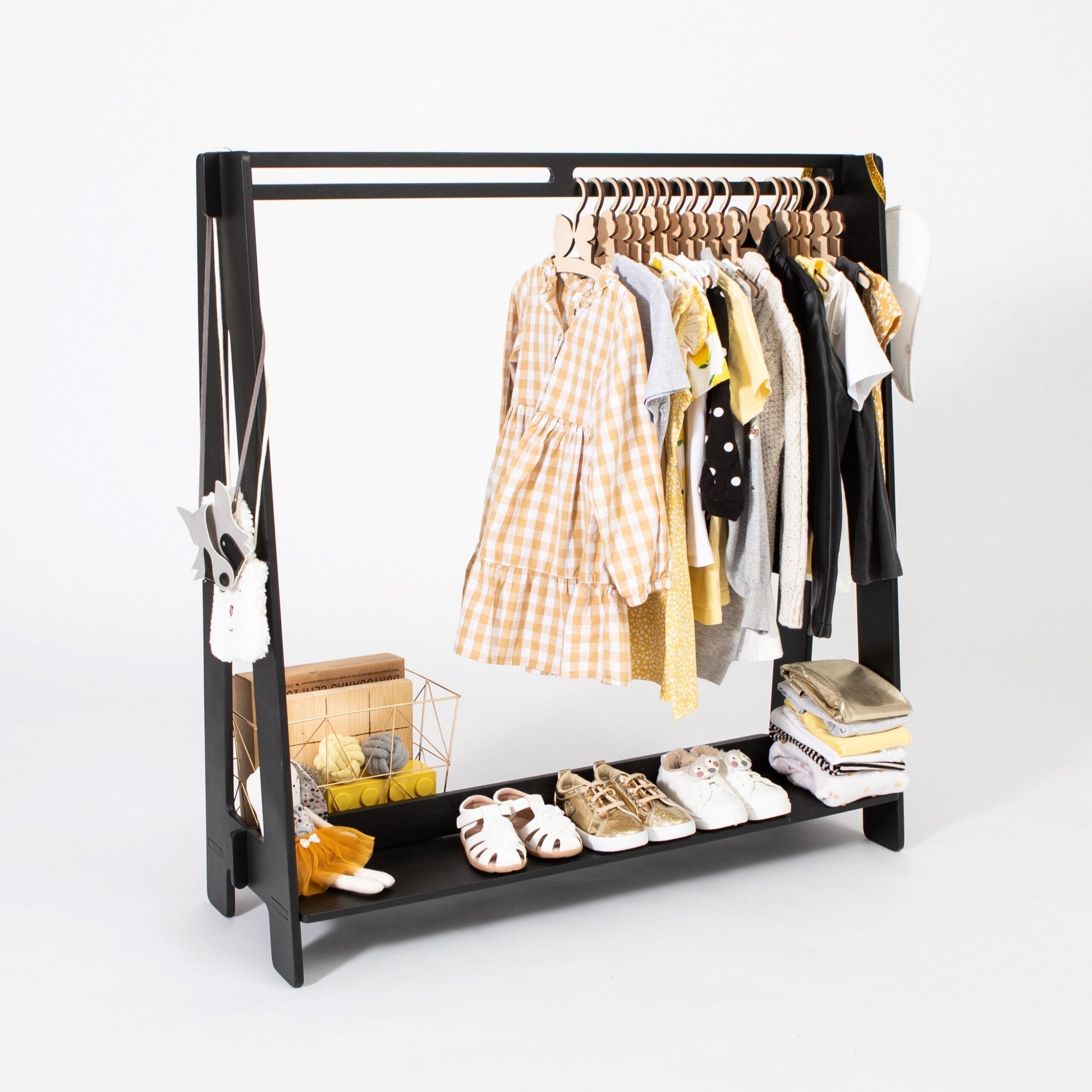 Toddlers Clothing Rack for Independent Dressing