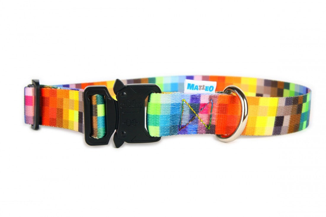 Durable Pet Collar with Metal Buckle Pixels Design