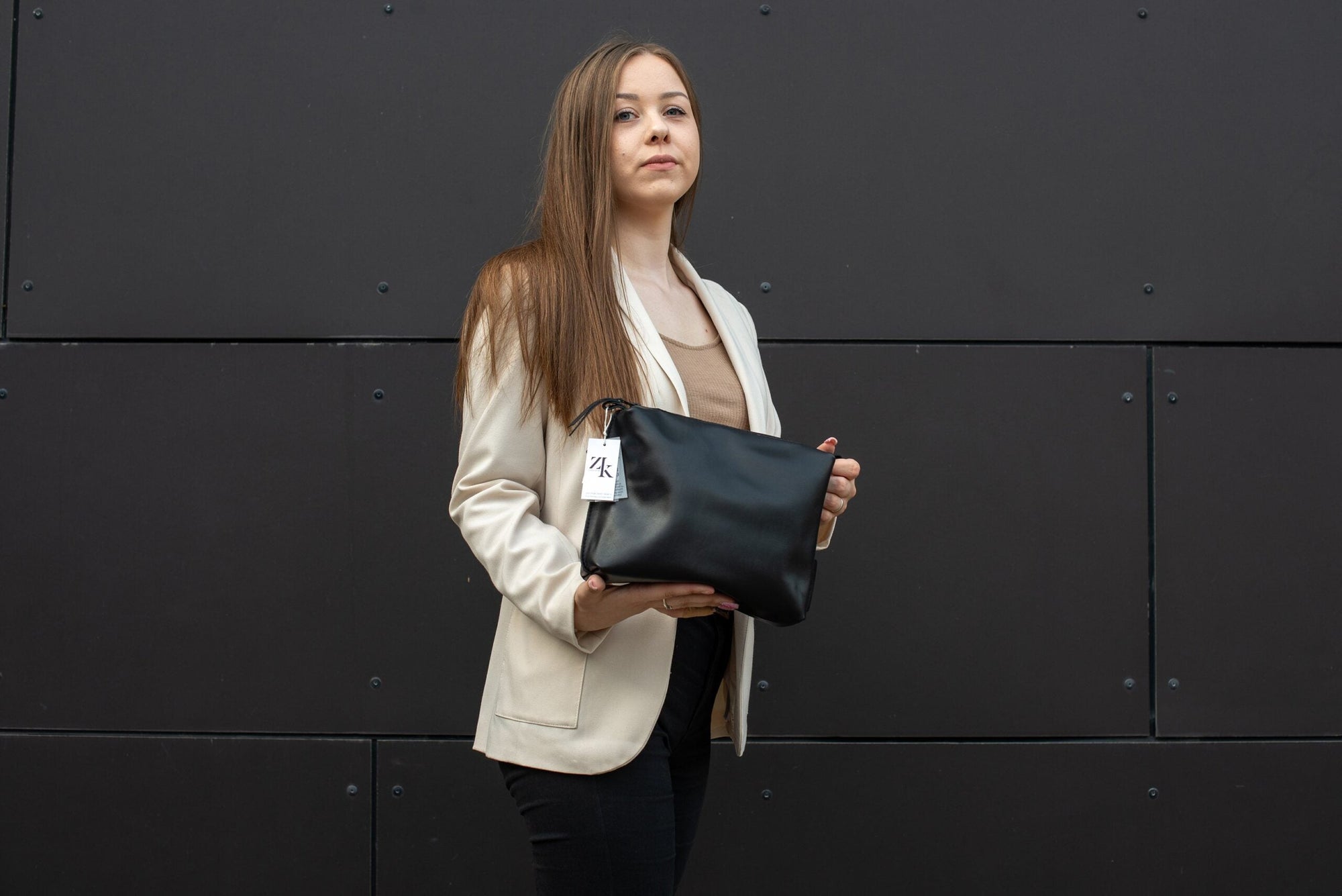 Handmade Leather Cosmetic Bag – Premium Cattle Leather
