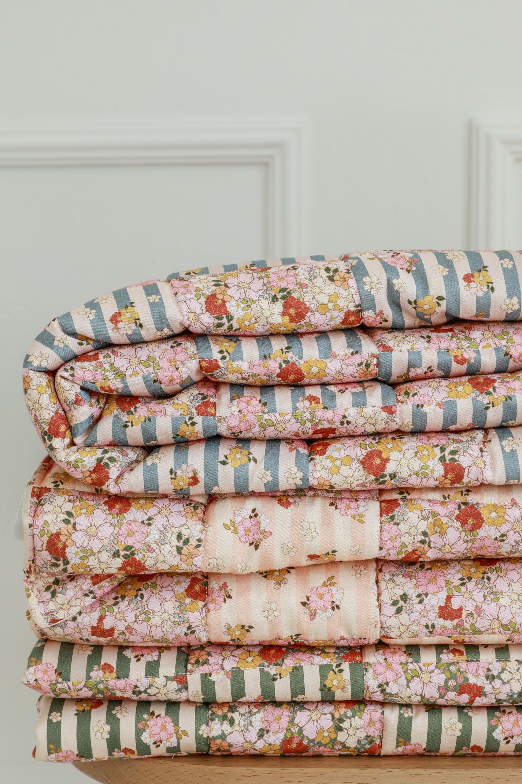 Cotton Quilted Patchwork Blanket and Pillow Set Summer Garden
