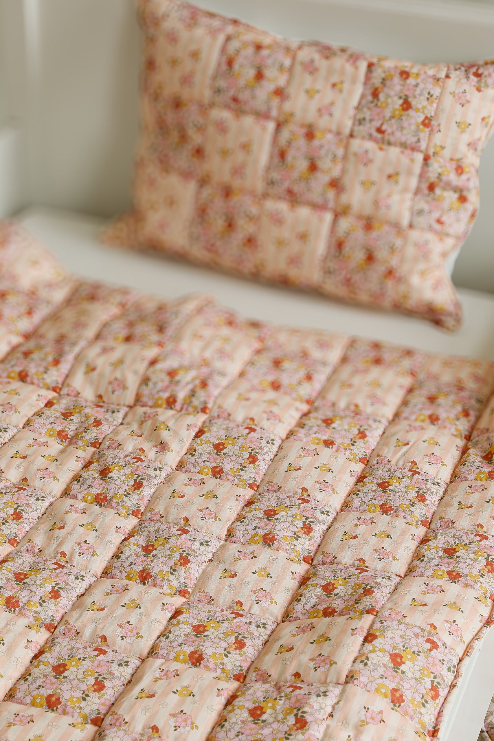Cotton Quilted Patchwork Blanket and Pillow Set Spring Garden