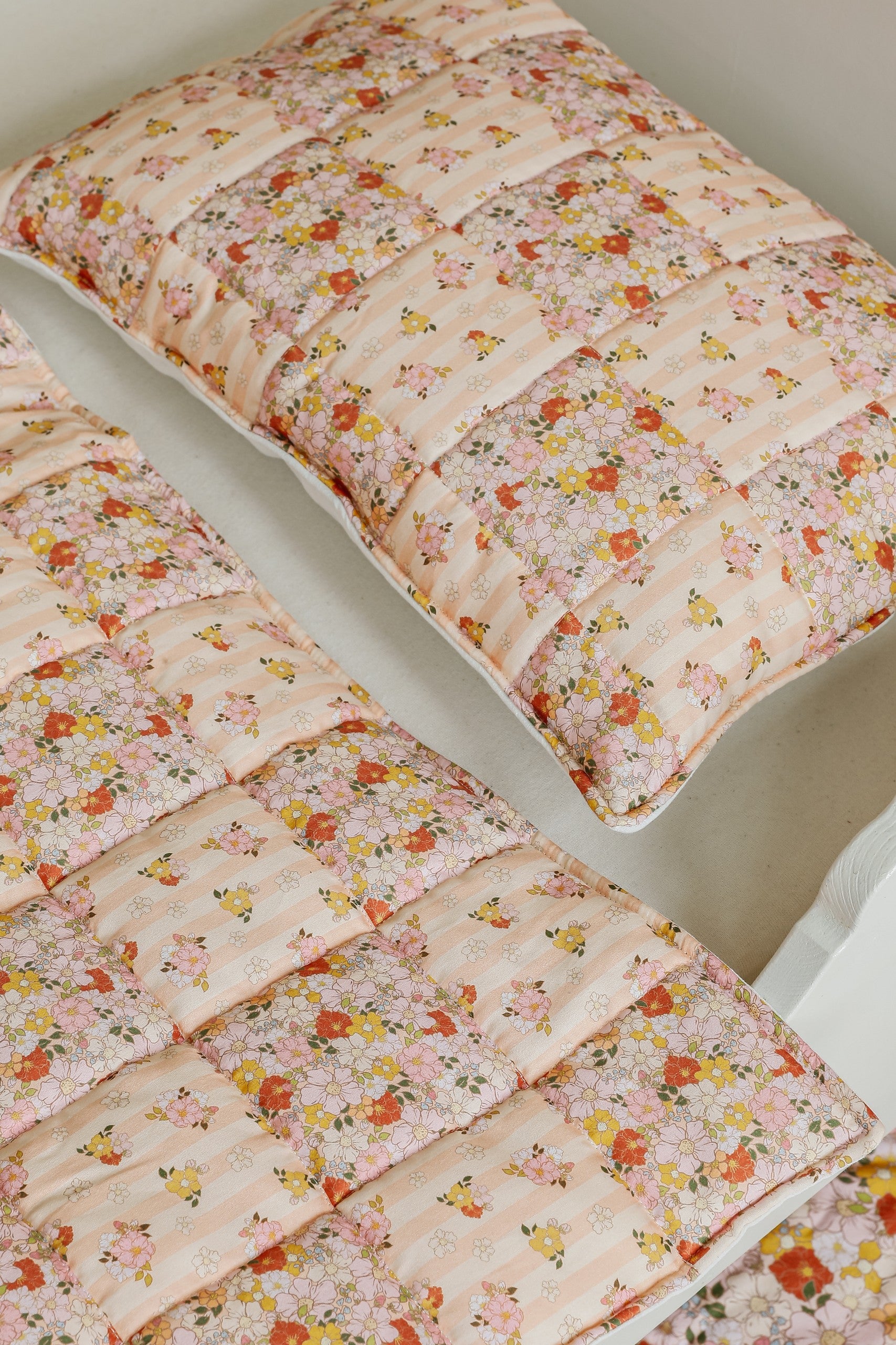Cozy Cotton Quilted Blanket and Pillow Set Spring Garden