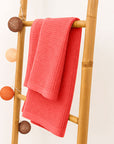 couverture nid abeille legere papate fraise gots coton bio fille