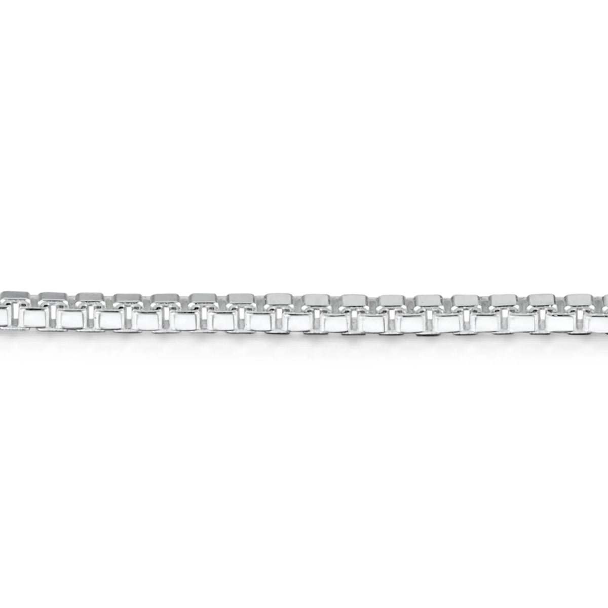 Daisy Round Pendant Necklace