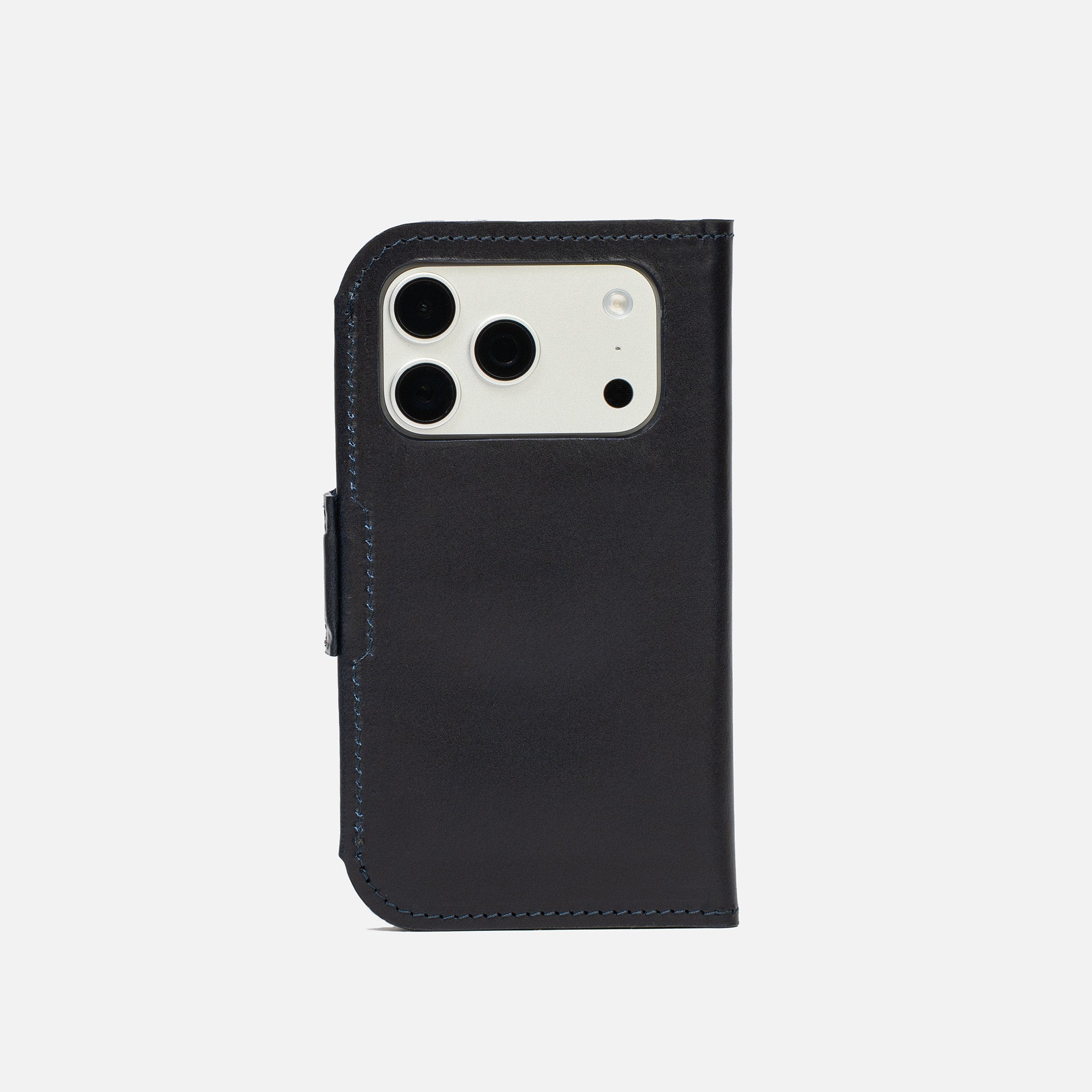 Leather Folio Case for iPhone 17 Series with MagSafe - Classic 5.1