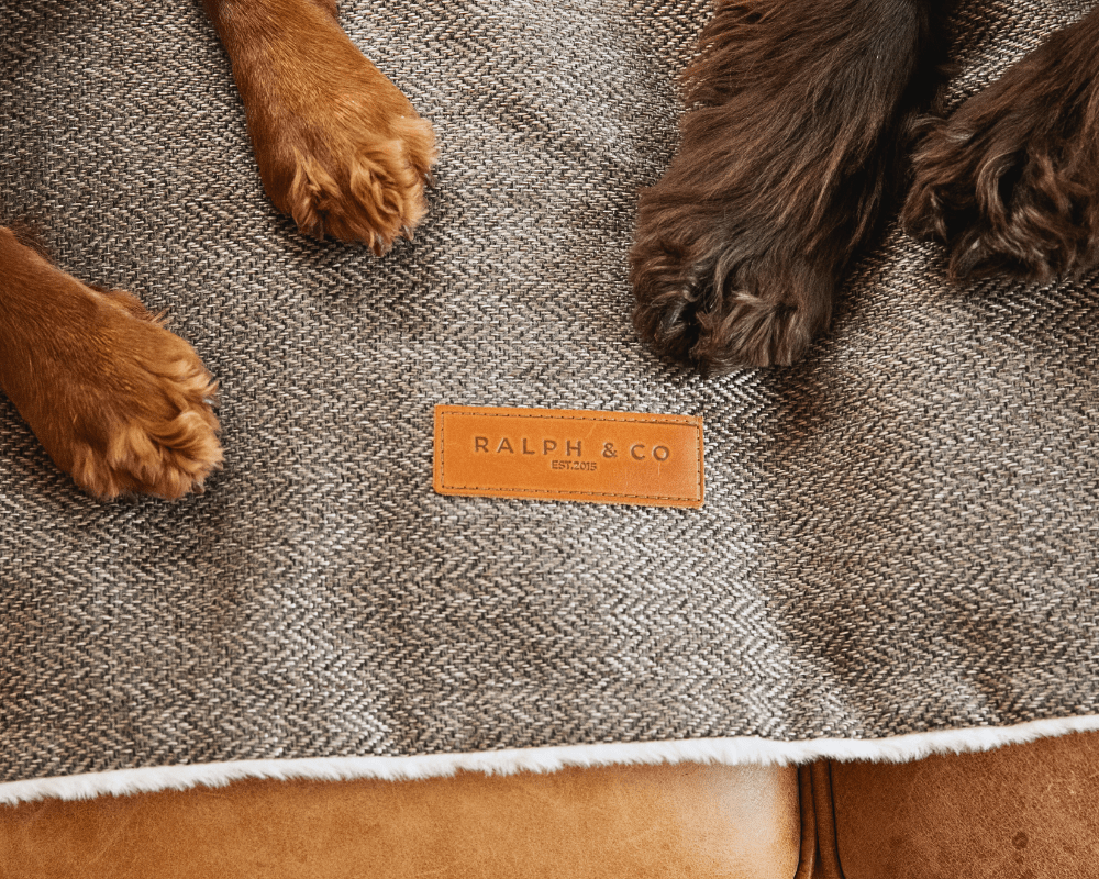 THE LINCOLN | LUXURY TWEED &amp; FAUX FUR REVERSIBLE DOG BLANKET
