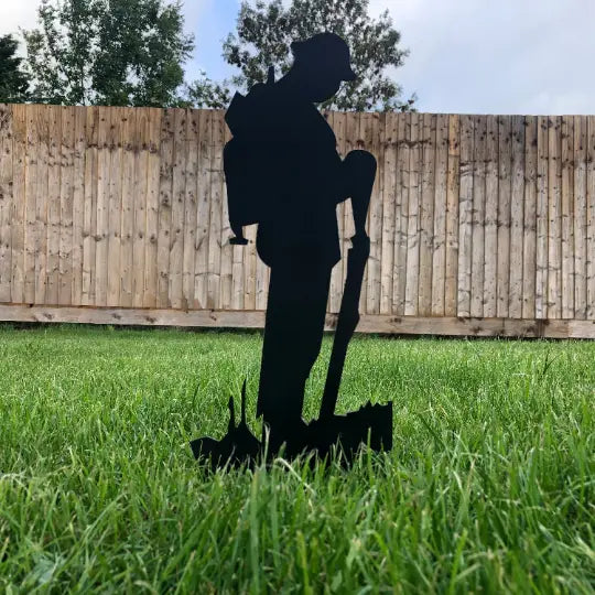 Small Metal Soldier Statue Garden Decoration Black
