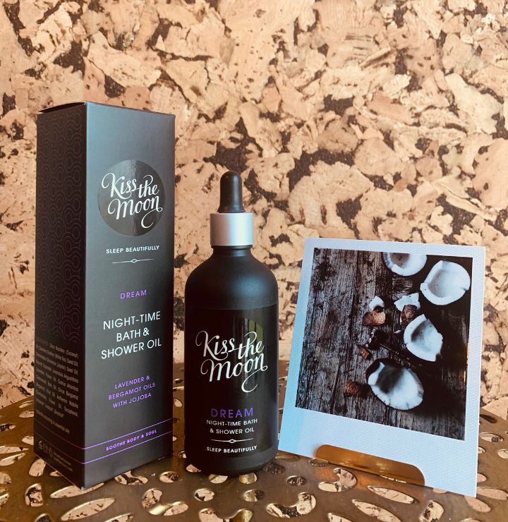 DREAM NIGHT-TIME BATH &amp; SHOWER OIL | Soothe with Lavender &amp; Bergamot